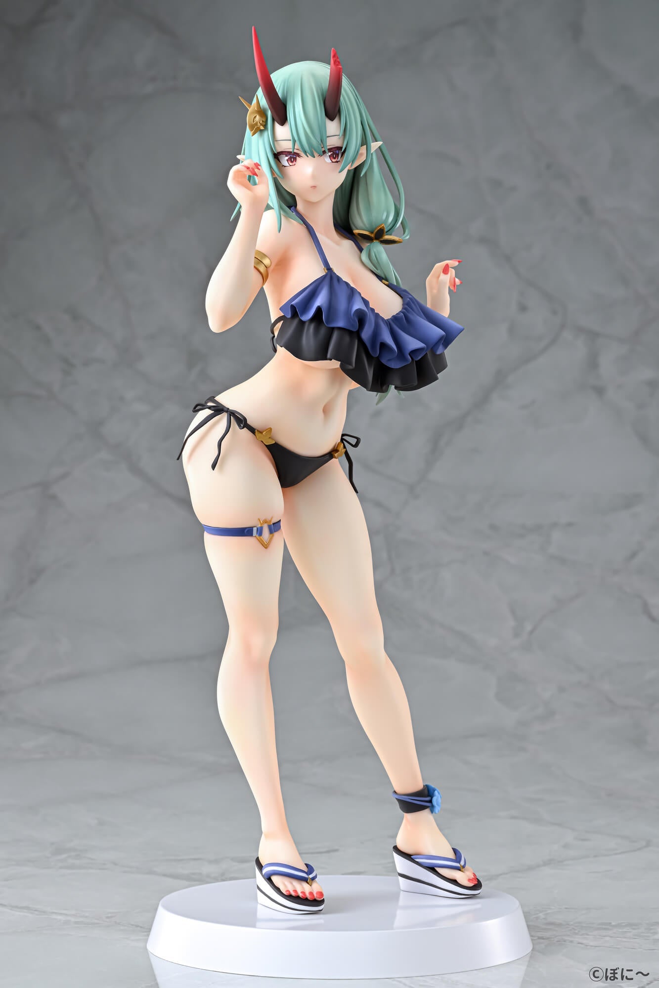 Q-six Akari-chan