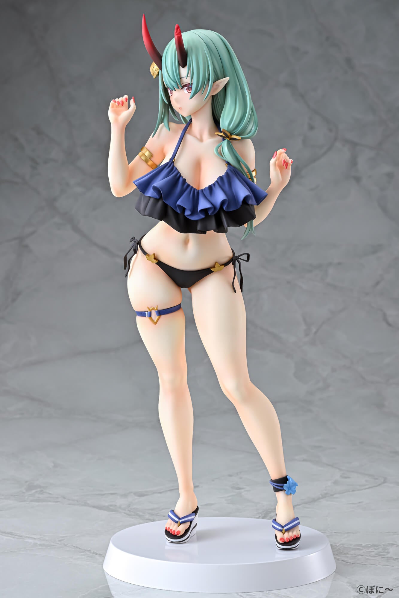 Q-six Akari-chan