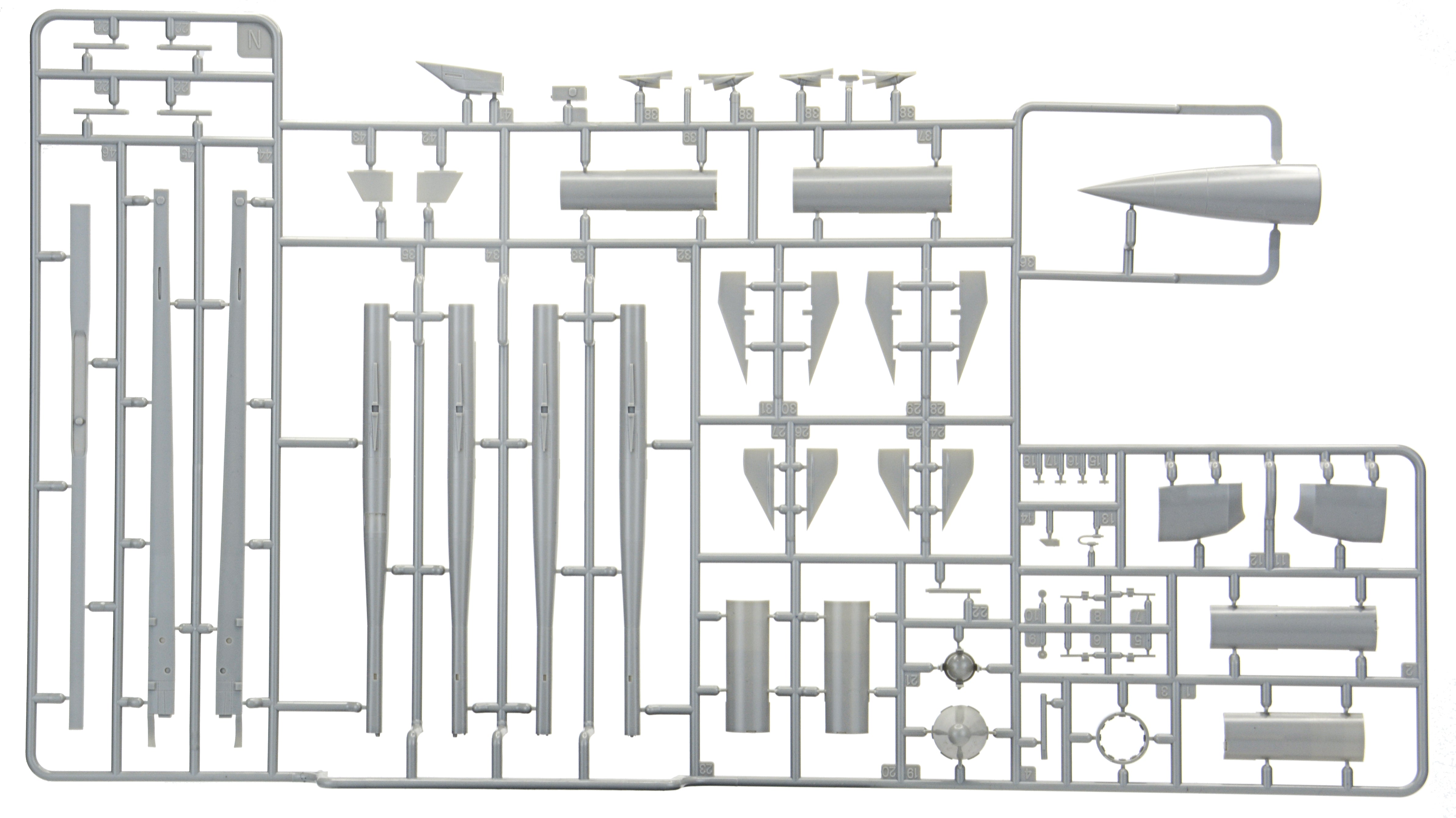 Minibase 1/48 Su-27K Sea Flanker W/Kh-41 Moskit Aircraft