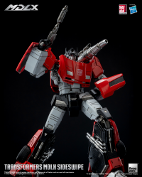 Three Zero Transformers - MDLX Sideswipe | 4895250809376