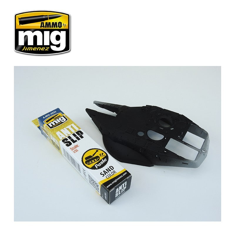 Ammo Mig Anti-Slip Paste – Sand Color (for 1/35) | 8432074020332