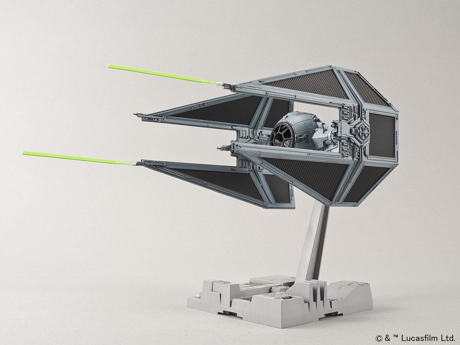 1/72 TIE Interceptor | 4573102655684
