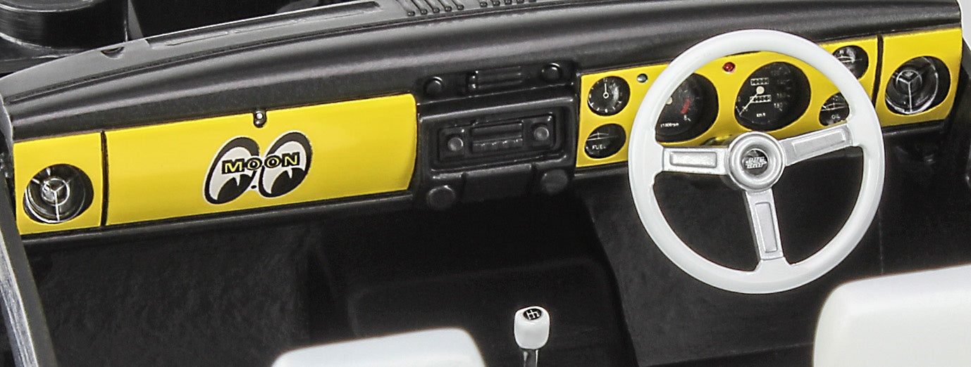 Hasegawa 1/24 Datsun Bluebird 1600 SSS “Mooneyes”