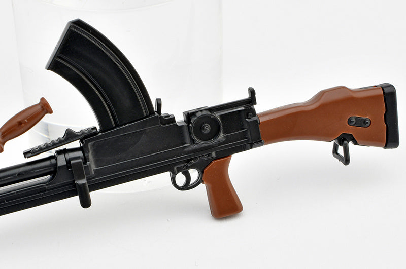 TomyTec Little Armory 1/12 LASW04 Strike Witches RtB Bren LMG Mk.I | 4543736328872