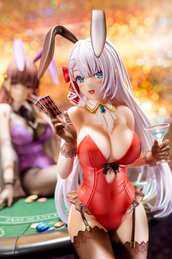 Hakoiri-musume Riselia Ray Crystalia wearing crimson bunny costume with Nip Slip Gimmick System | 4570000500160