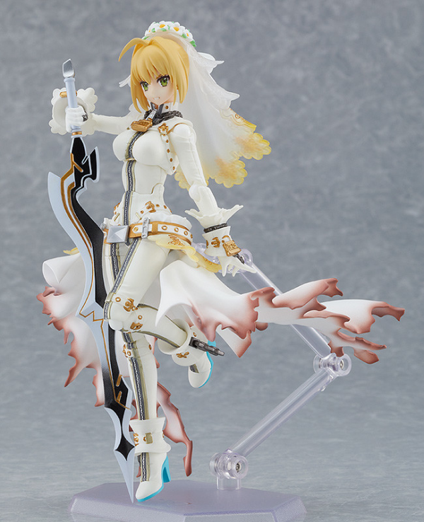 figma Saber/Nero Claudius (Bride) | 4545784068090