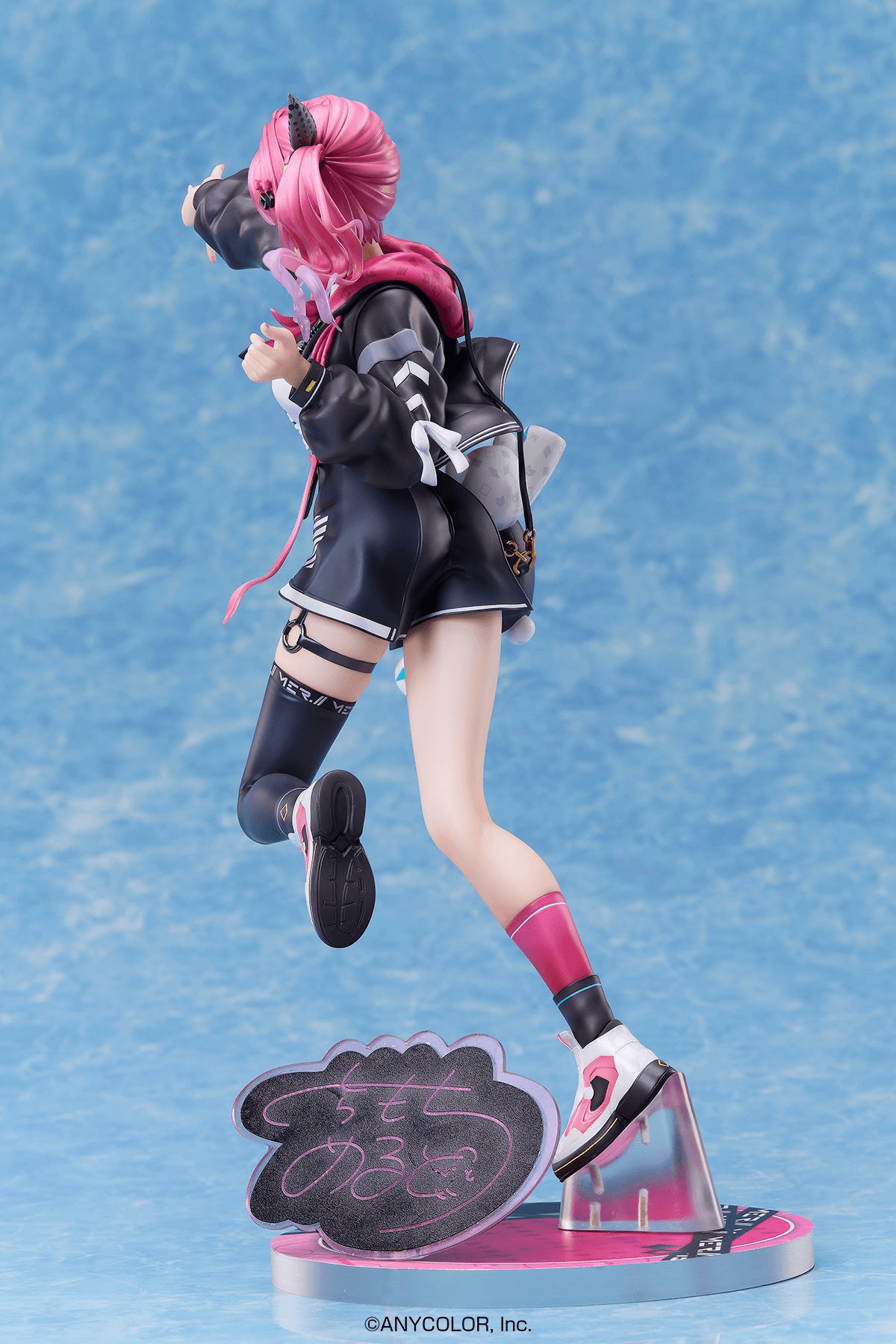 Nijisanji Kuramochi Melto 1/7 Complete Figure | 4595057570195