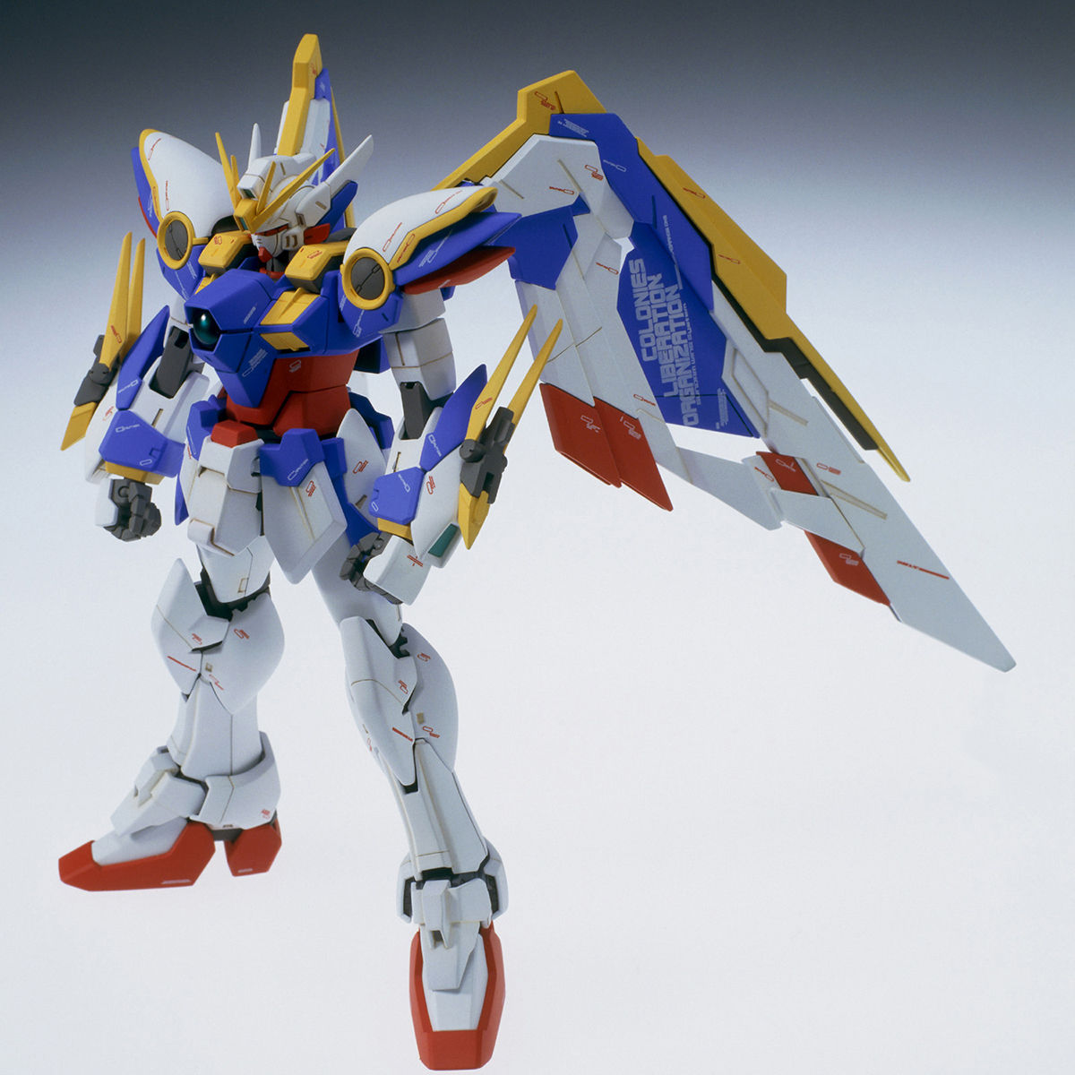 Bandai MG 1/100 Wing Gundam (Ver. Ka) 'Gundam Wing: Endless Waltz' | 4573102628398