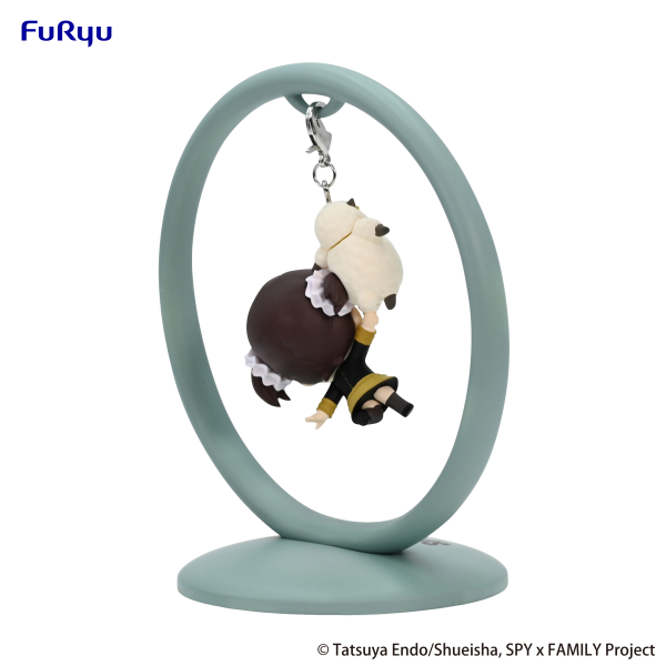 FURYU Corporation SPY×FAMILY Trapeze Figure -Becky- | 4582655070455