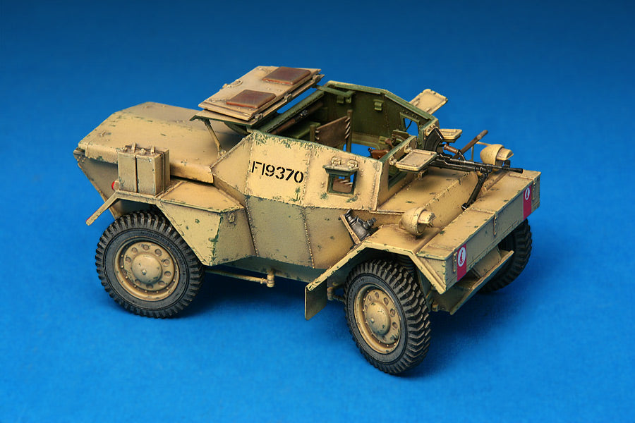 MiniArt 1/35 British Scout Car Dingo MK. 1b | 4820041101278