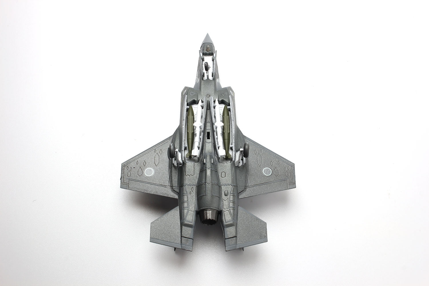 Platz 1/144 JASDF F-35A Lightning II (2 kits in one box)