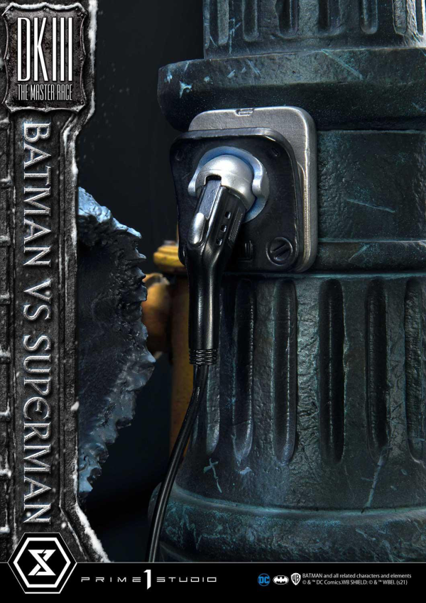 Prime 1 Studio Ultimate Diorama Masterline Batman:The Dark Knight Returns (Comics) Batman versus Superman Deluxe Version | 4580708030869