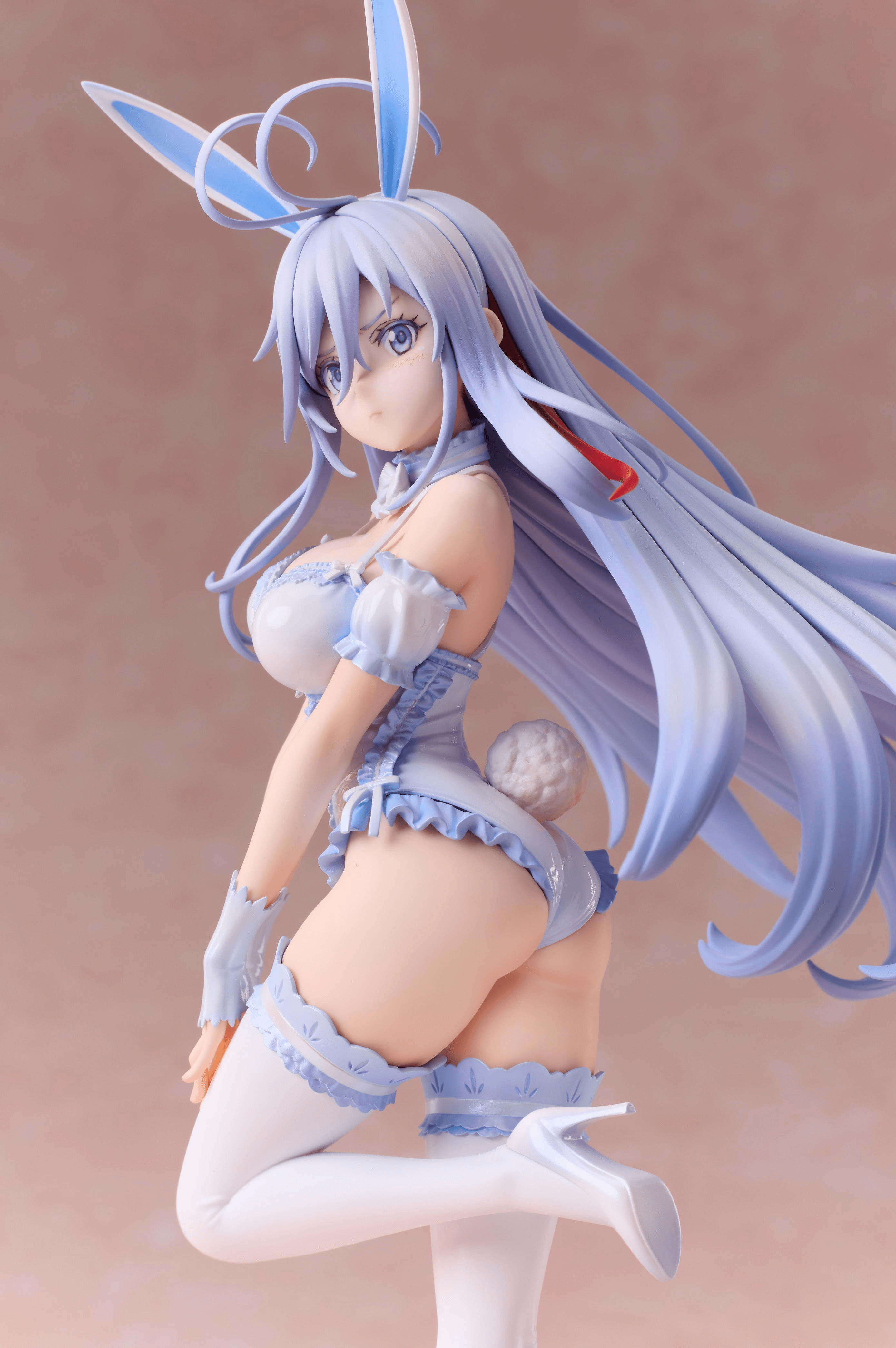 Lena Bunny Ver. 1/7 Scale Figure | 4534530934765