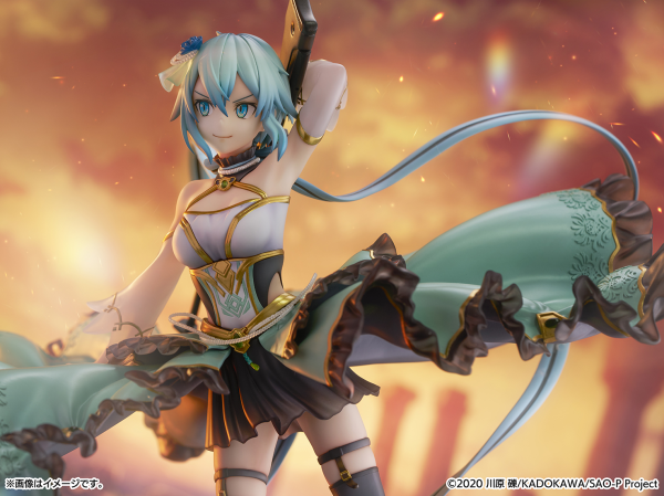 Sinon -Crystal Dress Ver.-1/7 Scale Figure | 4582534347326