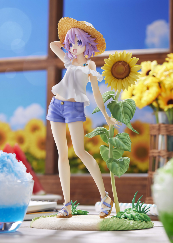 Shop now and get the limited edition Hyperdimension Neptunia PVC figure Neptune Summer Vacation