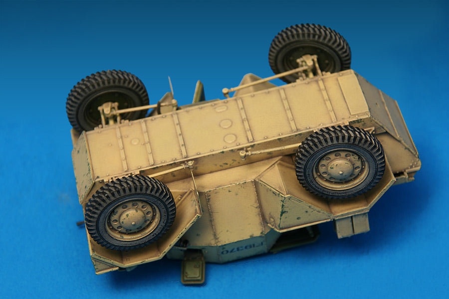 MiniArt 1/35 British Scout Car Dingo MK. 1b | 4820041101278