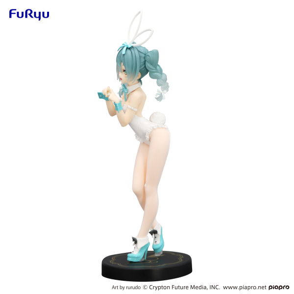 FuRyu Hatsune Miku BiCute Bunnies Figure -rurudo White Color ver.- | 4582782366155