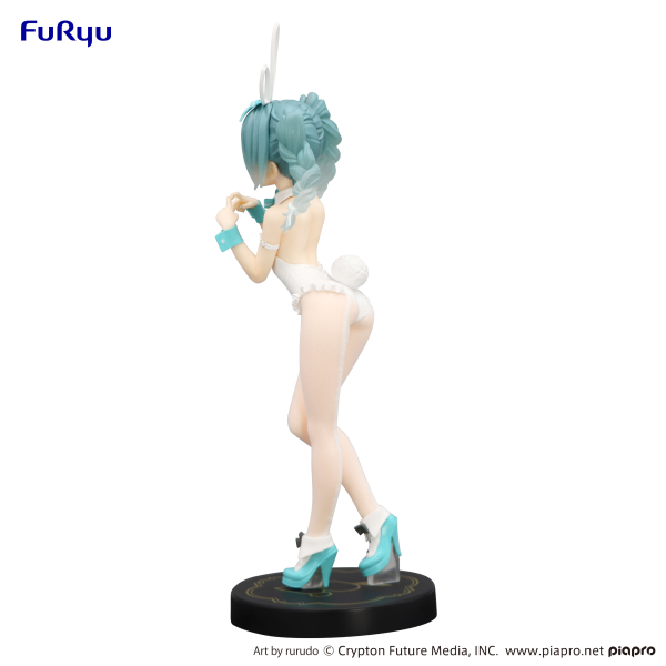 FuRyu Hatsune Miku BiCute Bunnies Figure -rurudo White Color ver.- | 4582782366155