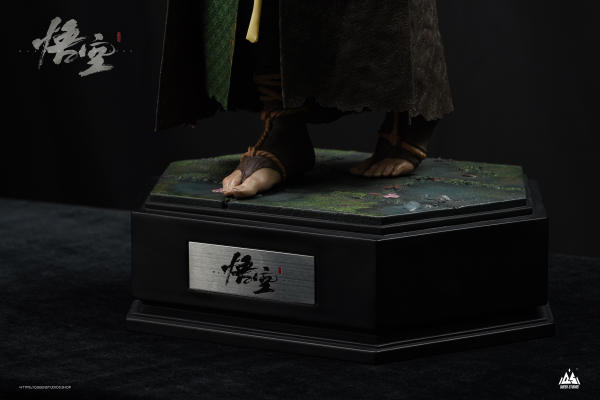 Queen Studios Black Myth: Wukong The Fourth Sister 1/3 Scale Statue | 6972662532042