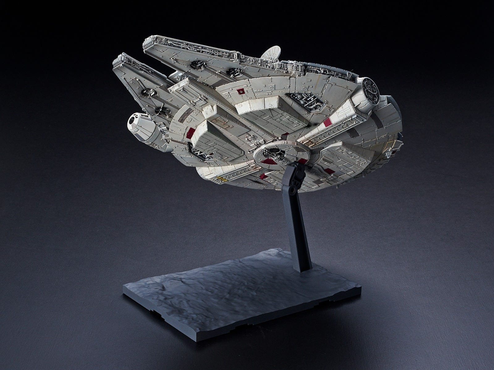 1/144 Millennium Falcon (The Rise of Skywalker) | 4573102581952