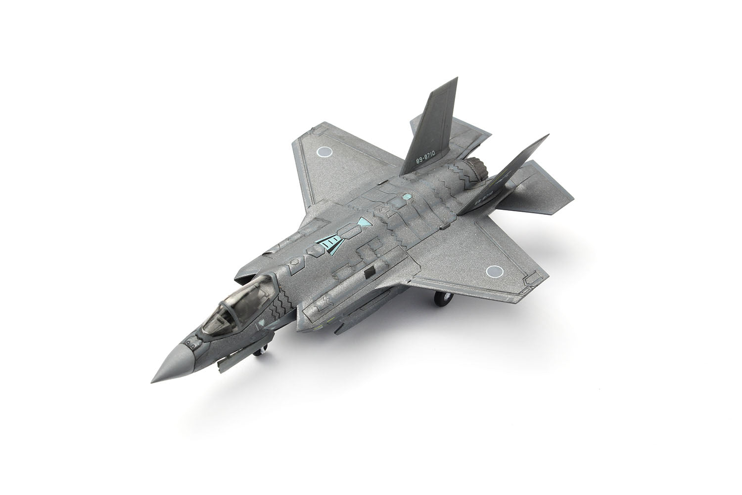 Platz 1/144 JASDF F-35A Lightning II (2 kits in one box)