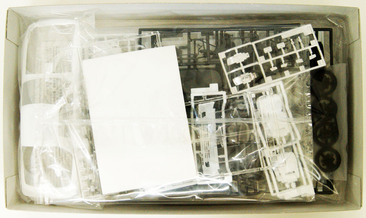 Hasegawa 1/24 TOYOTA SUPRA A70 GT TWIN TURBO 1989 WHITE PACKAGE