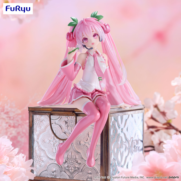 FuRyu Hatsune Miku Noodle Stopper Figure -Sakura Miku 2024 Pearl Color ver.- | 4582782367138