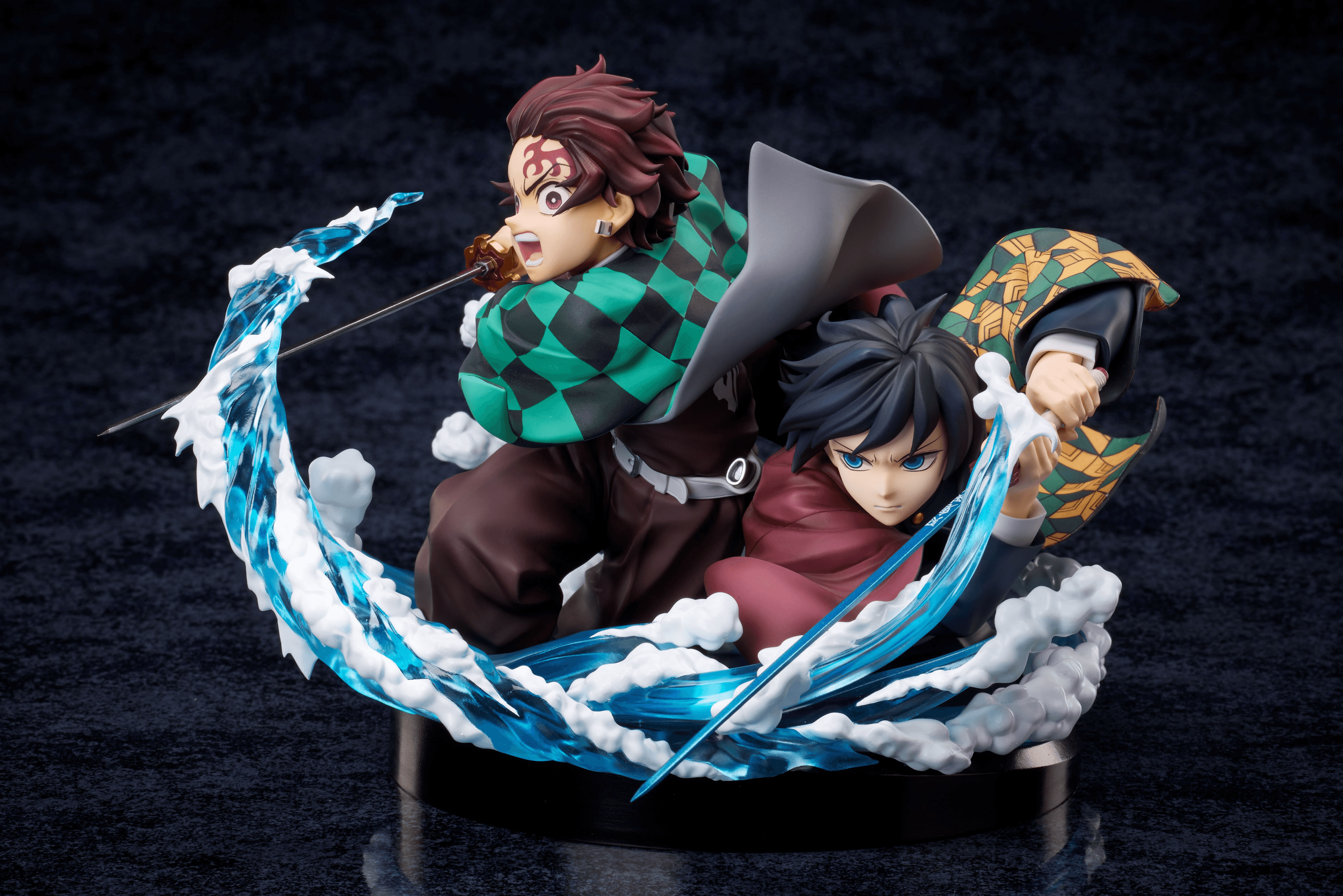 Demon Slayer: Kimetsu no Yaiba Tanjiro&Giyuu non-scale figure | 4534530604798