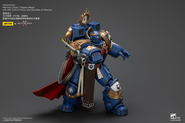 JOYTOY Ultramarines Marneus Calgar, Chapter Master with MKX Gravis Armour and Gauntlets of Ultramar | 6927054401338