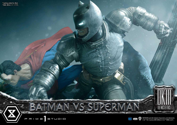 Prime 1 Studio Ultimate Diorama Masterline Batman:The Dark Knight Returns (Comics) Batman versus Superman Deluxe Version | 4580708030869