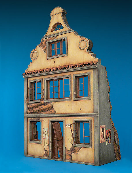 MiniArt Austrian City Building (1/35)