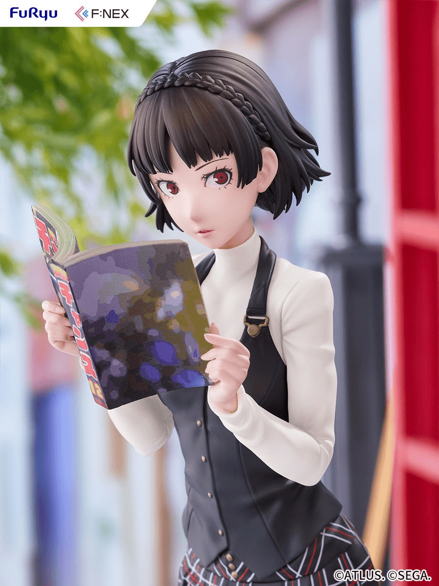 Makoto Niijima 1/7 Scale Figure