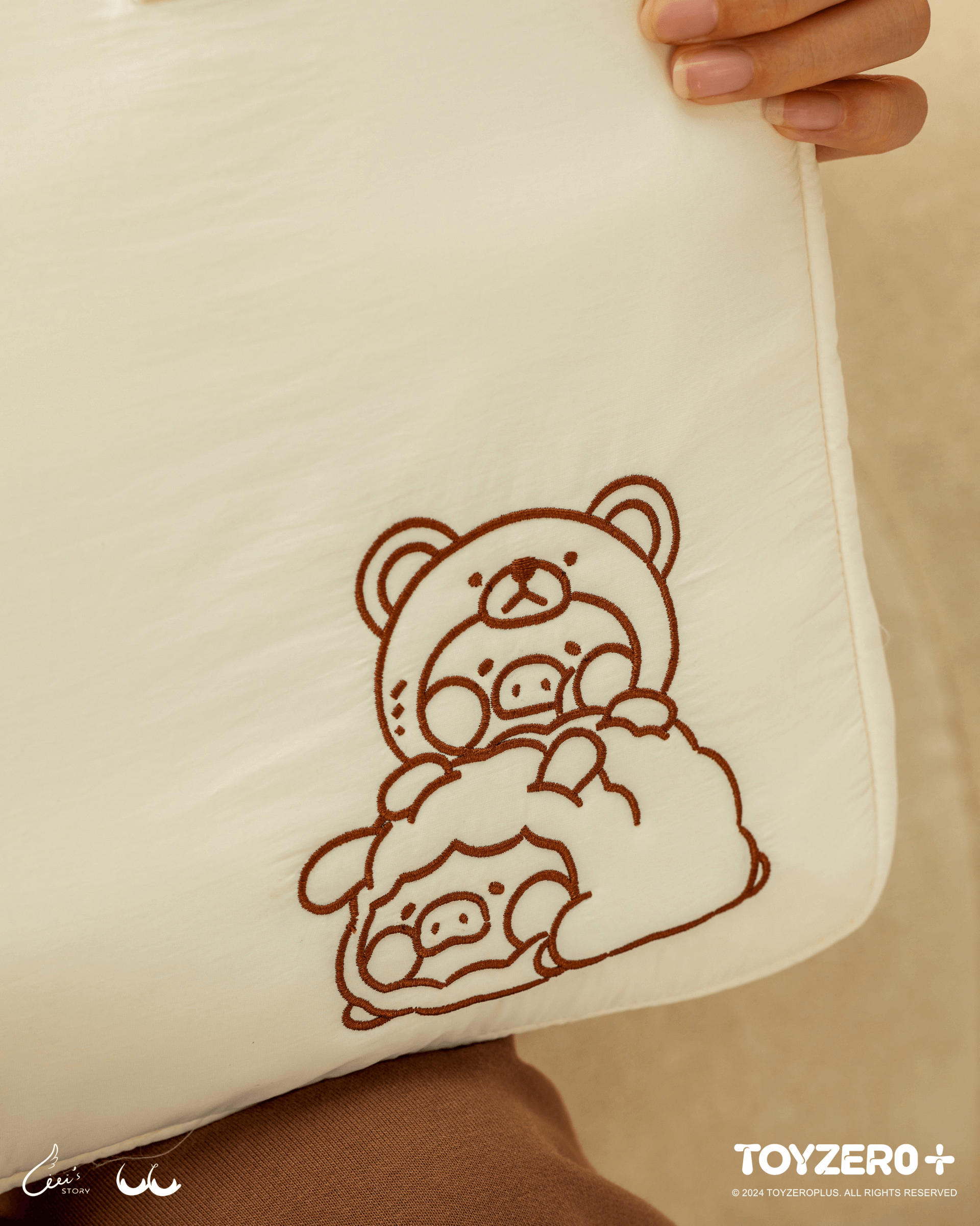 LuLu the Piggy Costume Series - Bear & Sheep Laptop Case | 781005758249