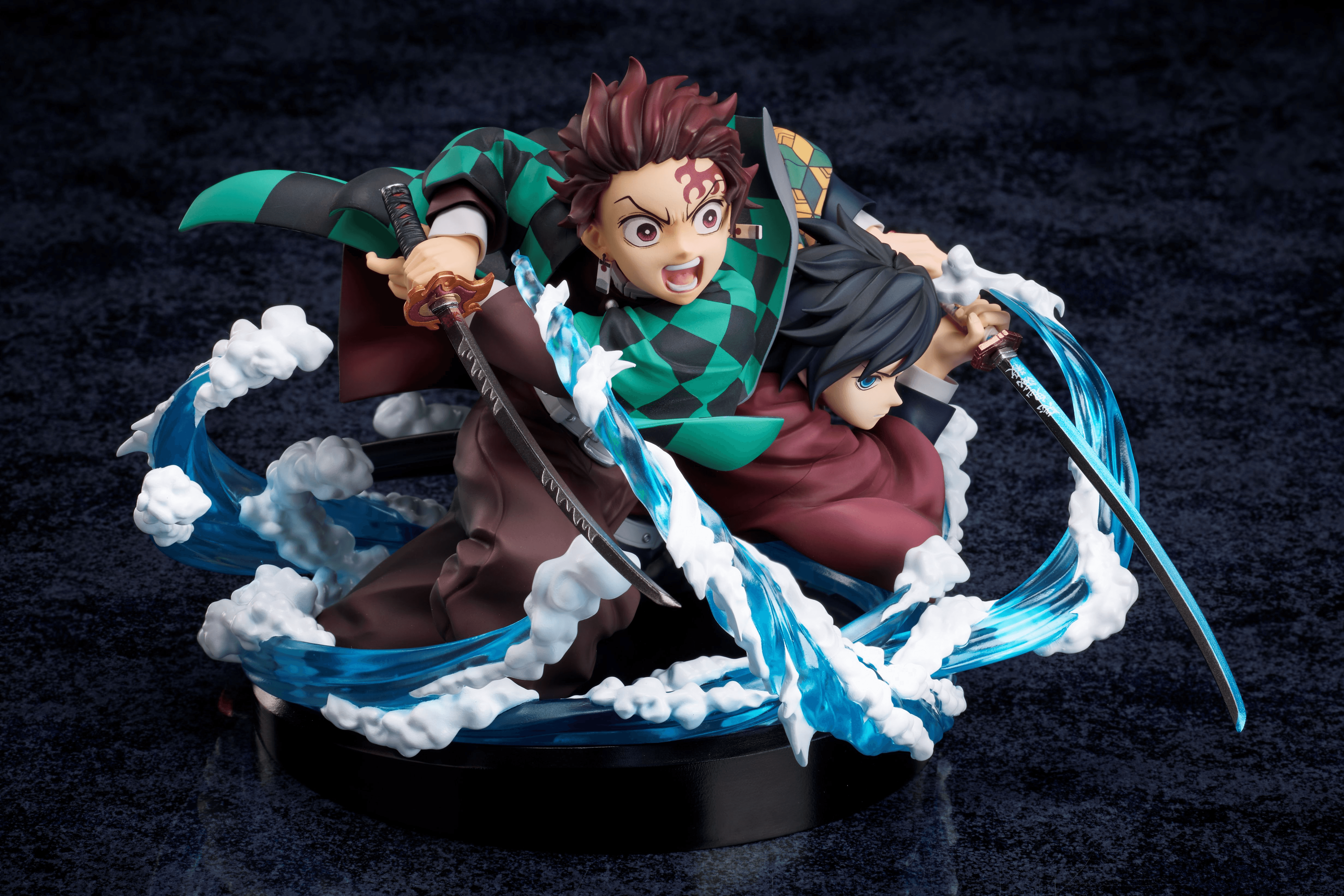 Demon Slayer: Kimetsu no Yaiba Tanjiro&Giyuu non-scale figure | 4534530604798