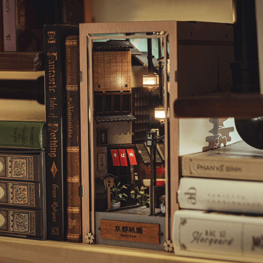 Kyoto Gion Book Nook Kit | 2022600000010