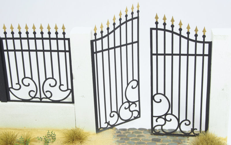 Matho 1/35 Metal Fence Set A - Gate | 5907747900417
