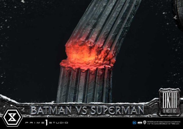 Prime 1 Studio Ultimate Diorama Masterline Batman:The Dark Knight Returns (Comics) Batman versus Superman Deluxe Version | 4580708030869