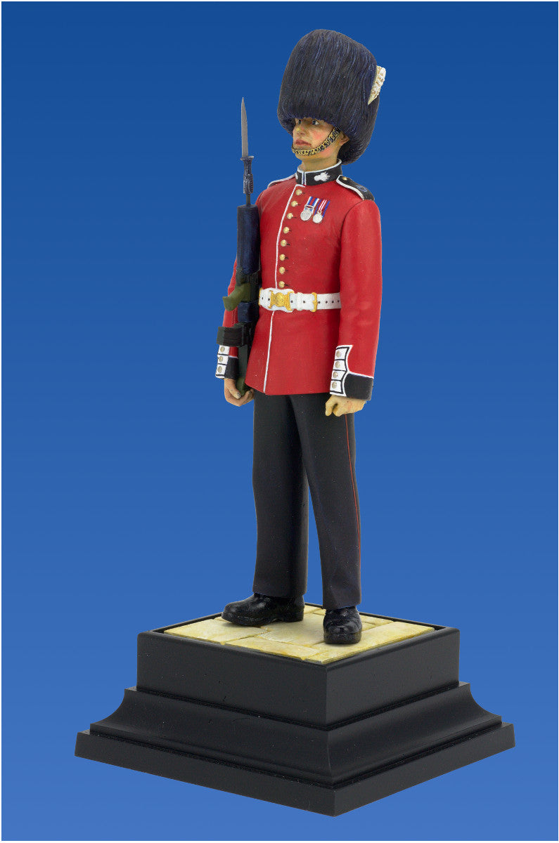 ICM British Grenadier Queen’s Guards | 4823044404100