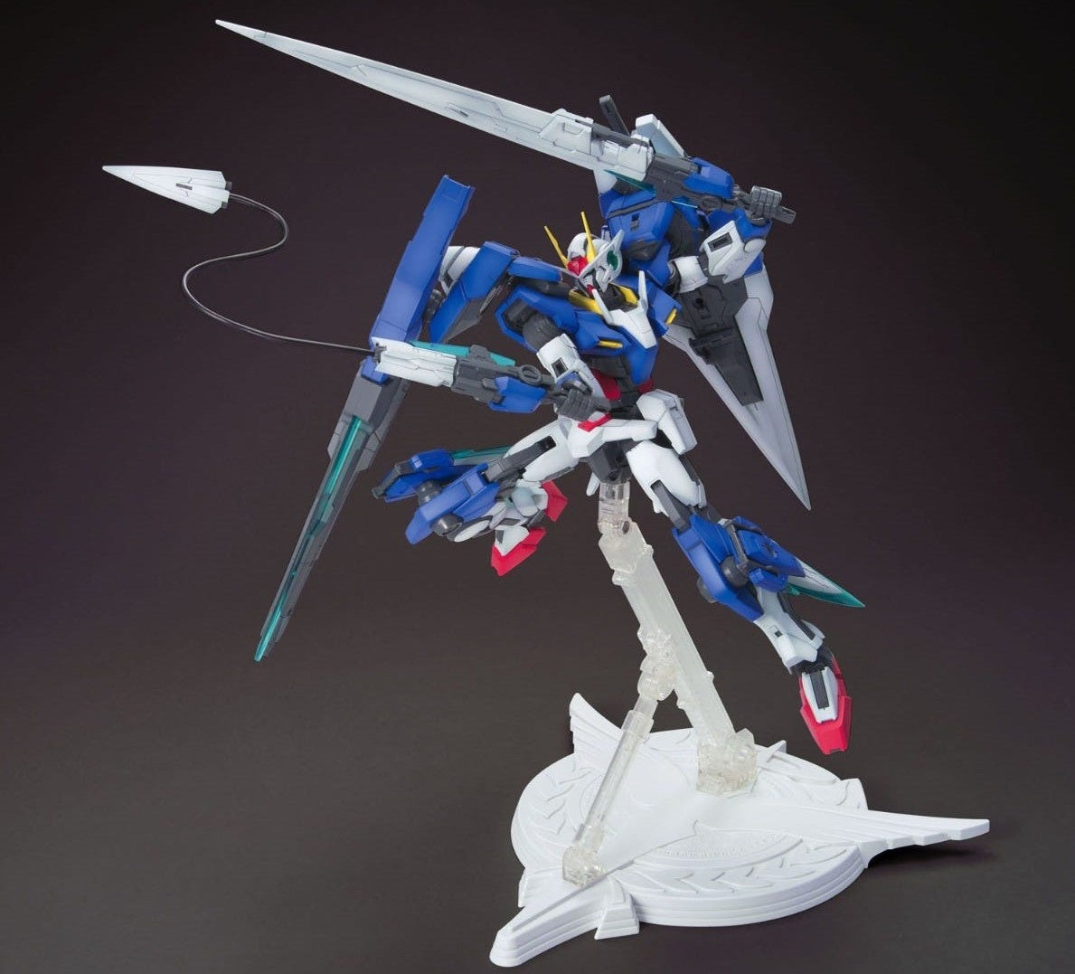 Bandai MG 1/100 00 Gundam Seven Sword/G 'Gundam 00' | 4573102630834