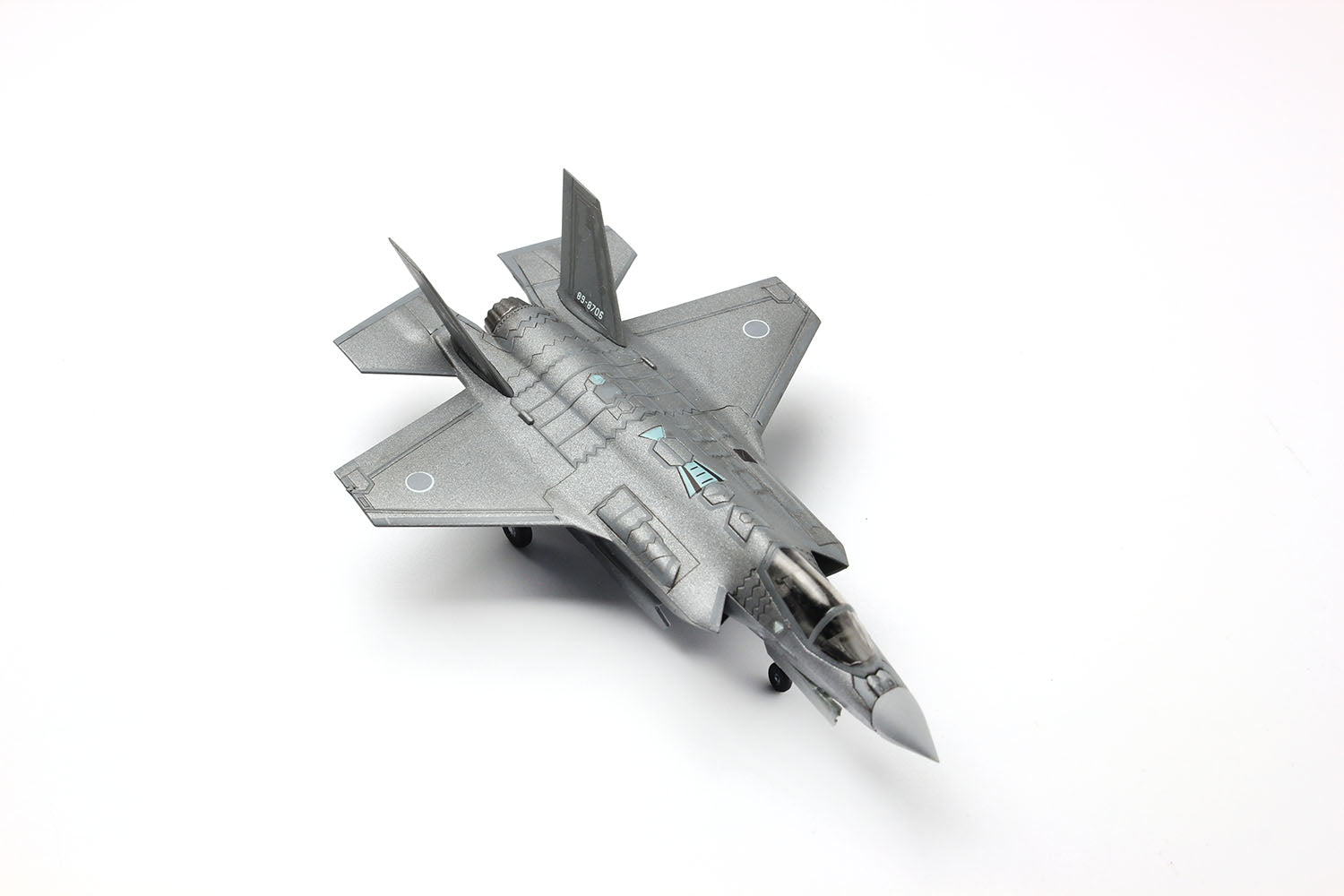 Platz 1/144 JASDF F-35A Lightning II (2 kits in one box)