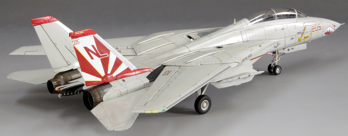 FineMolds 1/72 US Navy F-14A Tomcat | 4536318720300