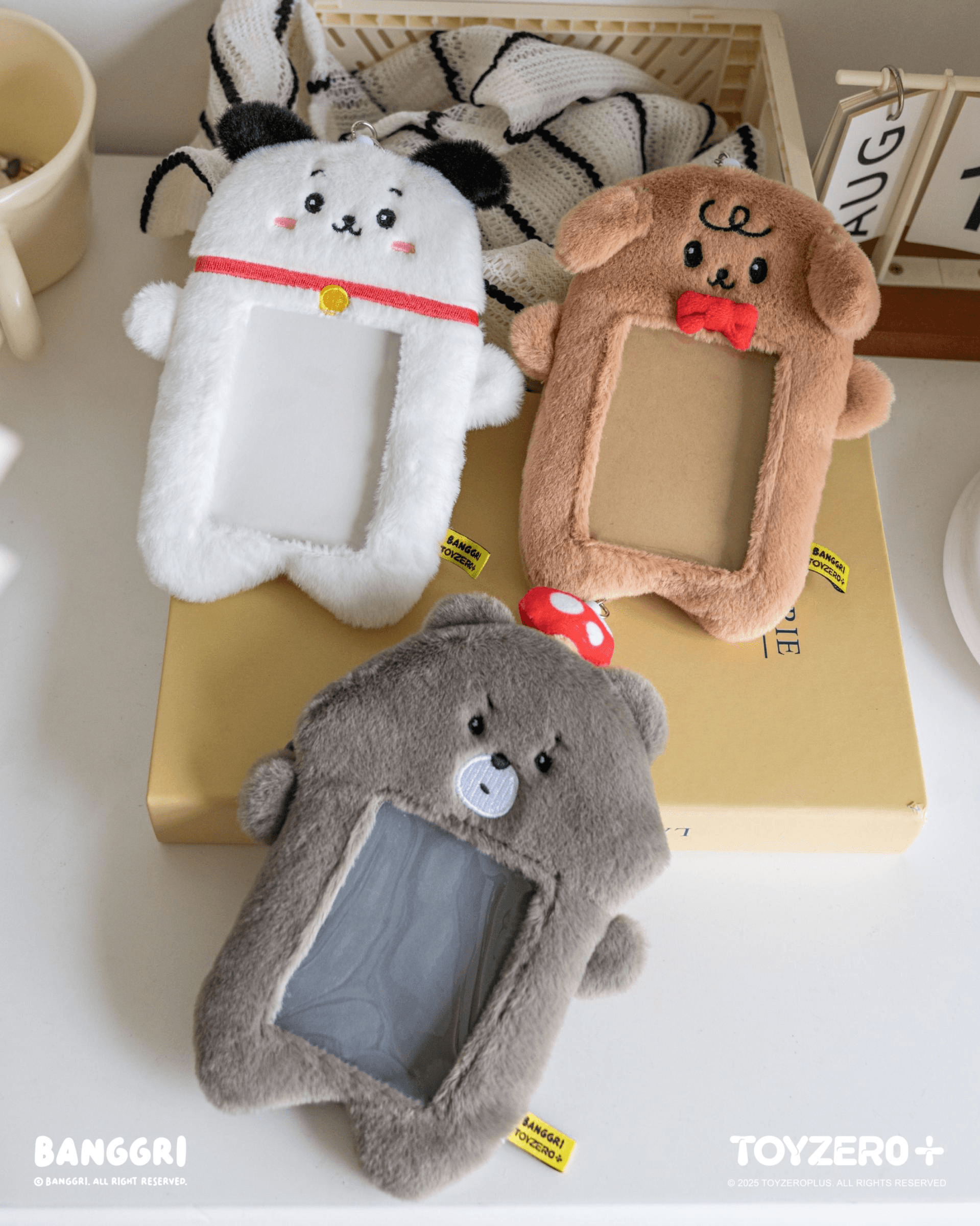 BANGGRI Generic Series - Plush Photocard Case Keychain (Gombang ver.) | 6978531761124
