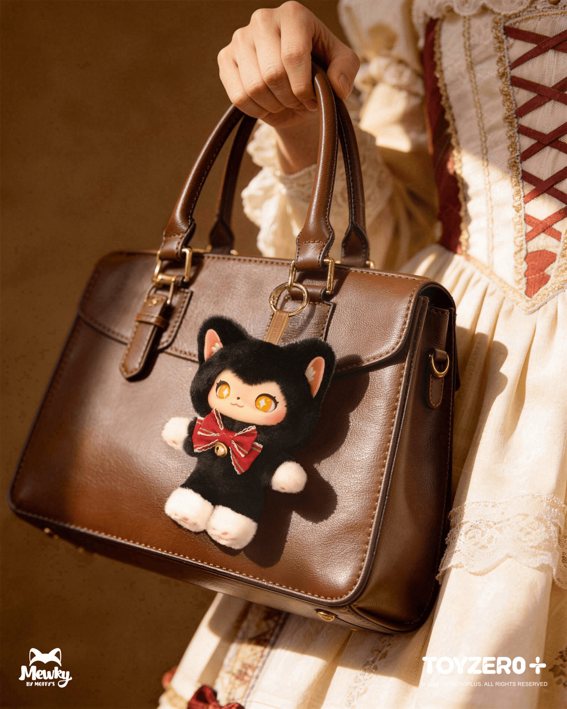 Mewky Vinyl Face Plush Toy | 6978531762329