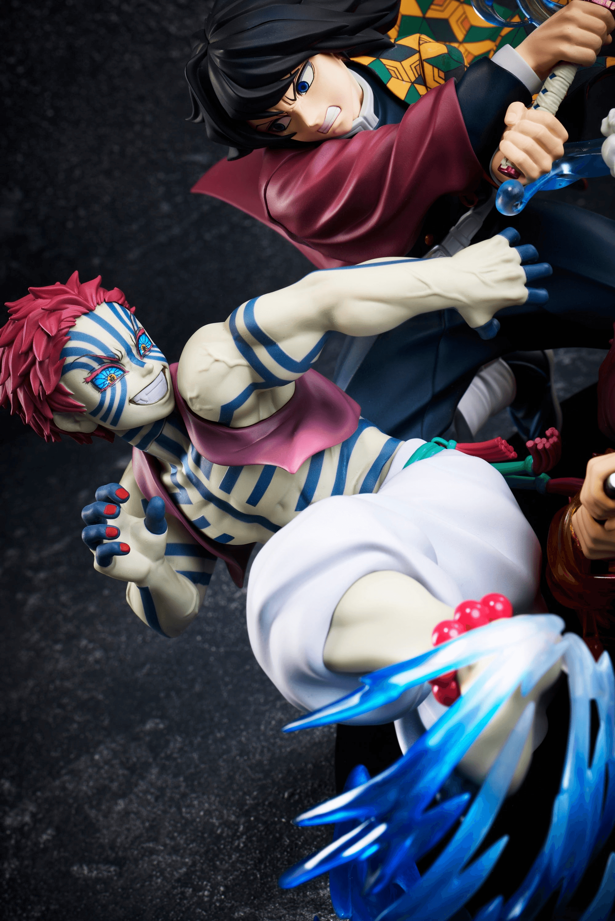 Demon Slayer: Kimetsu no Yaiba Tanjiro Kamado & Giyu Tomioka & Akaza Figure