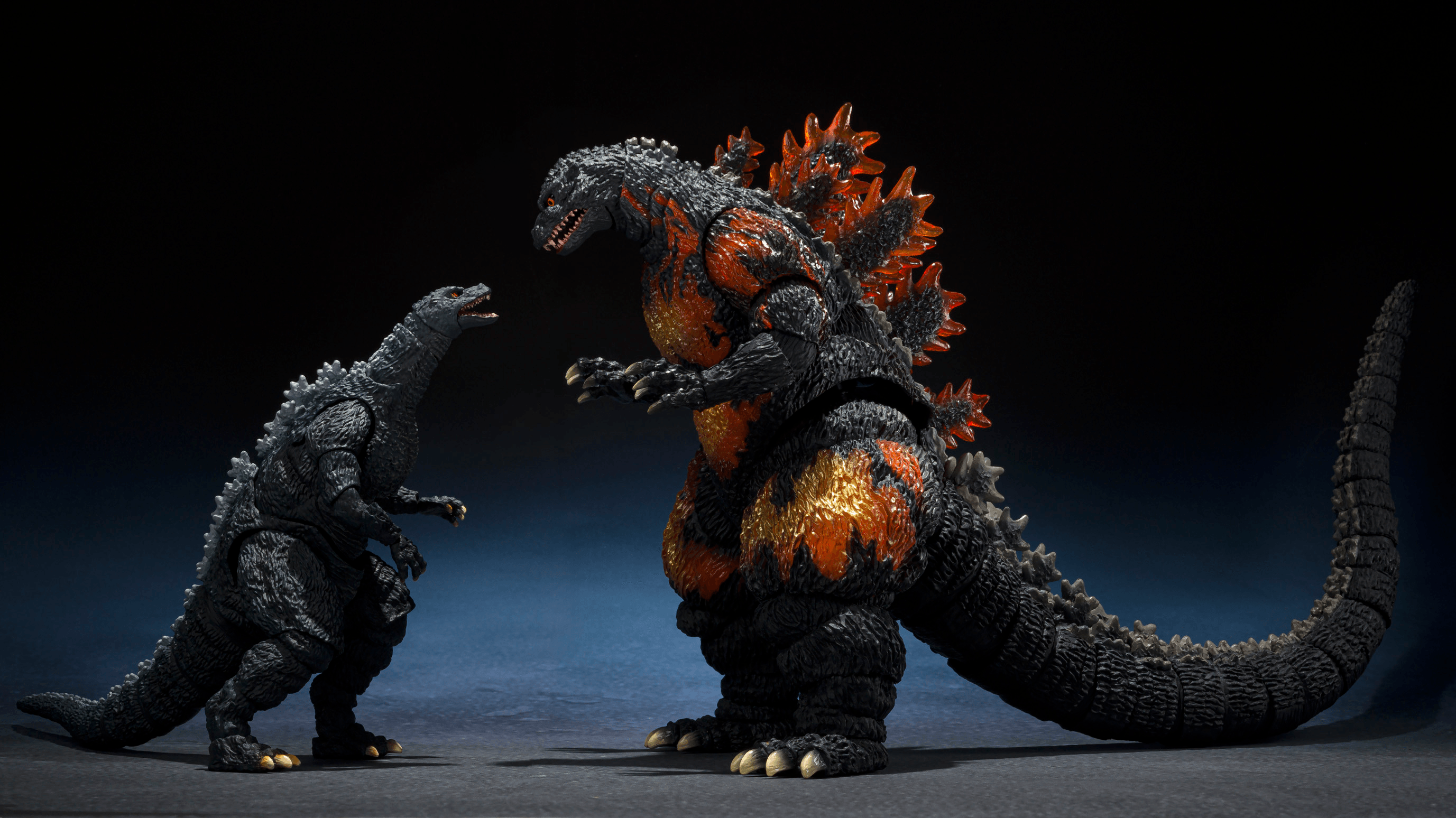 GODZILLA Jr. & DESTOROYAH EVOLUTION SET | 4573102698131