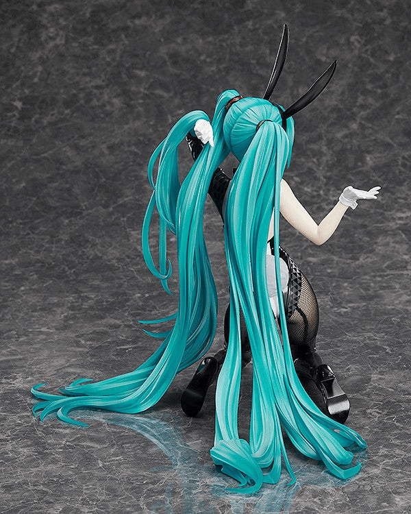 (Rerelease) Hatsune Miku: Bunny Ver. / Art by SanMuYYB - Release Date: 11/2026 | 4570001515064