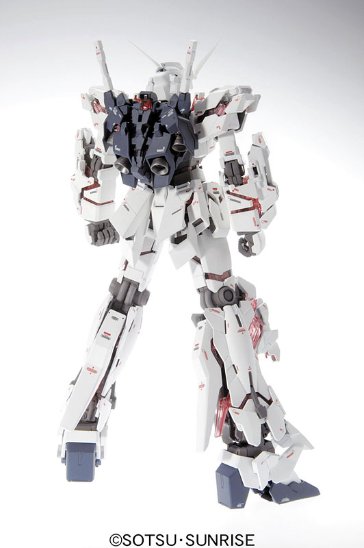 MG 1/100 Unicorn Gundam | 4573102641311
