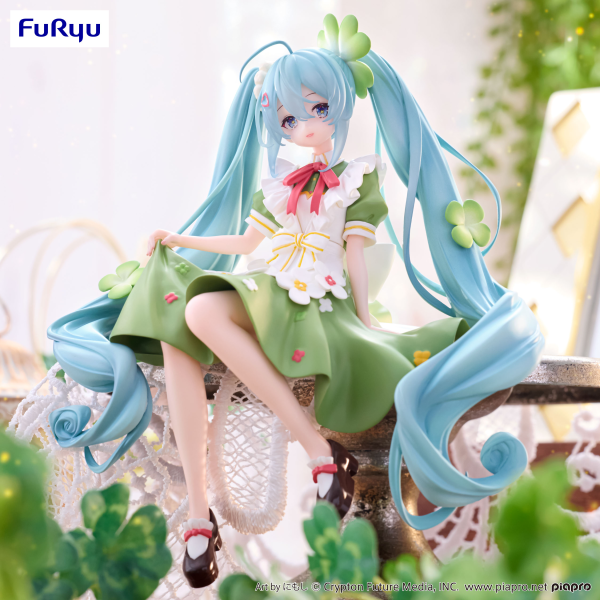 FuRyu Hatsune Miku Noodle Stopper Figure -Flower Fairy Clover- | 4582782367121
