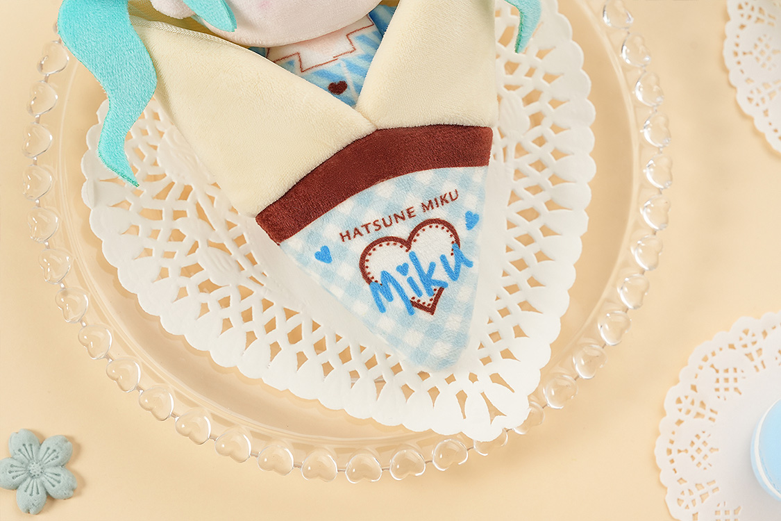 Character Vocal Series 01: Hatsune Miku Crêpe Mascot Keychain C | 4580416929691