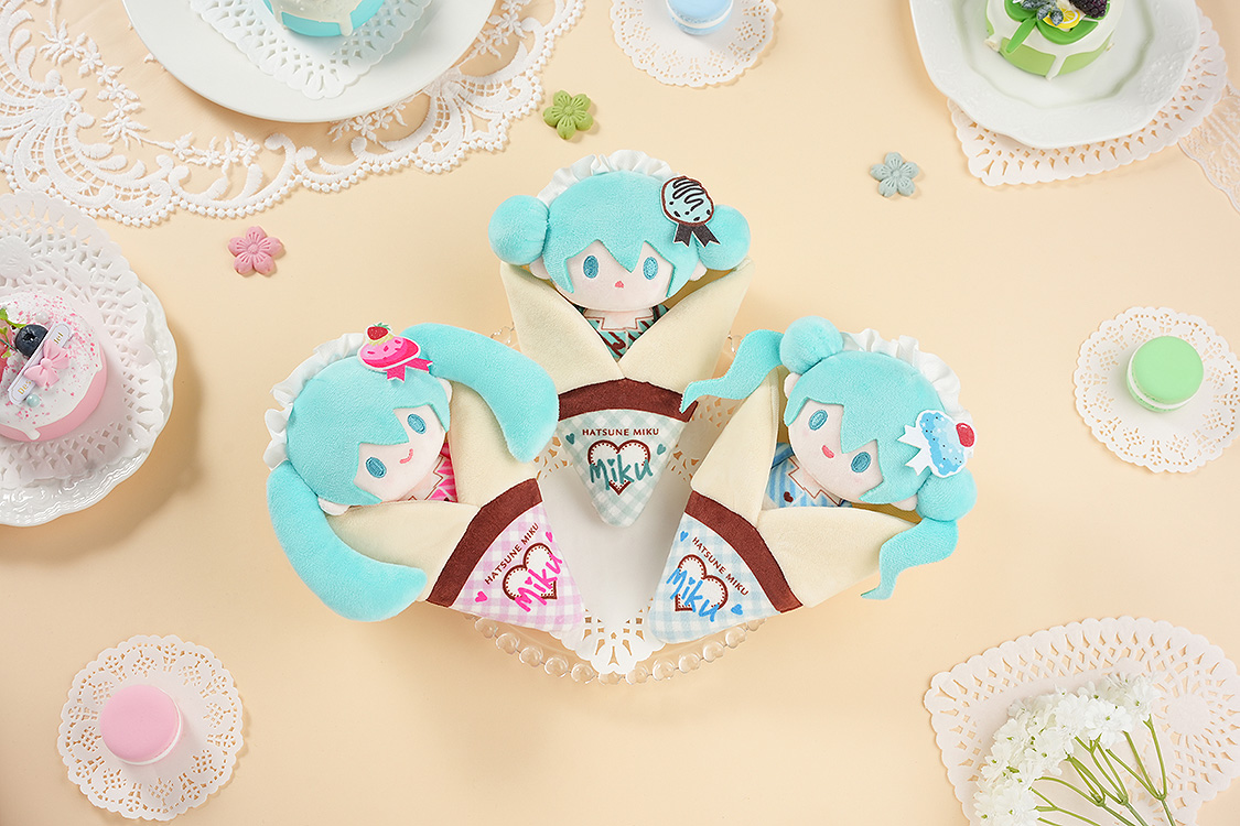 Character Vocal Series 01: Hatsune Miku Crêpe Mascot Keychain C | 4580416929691